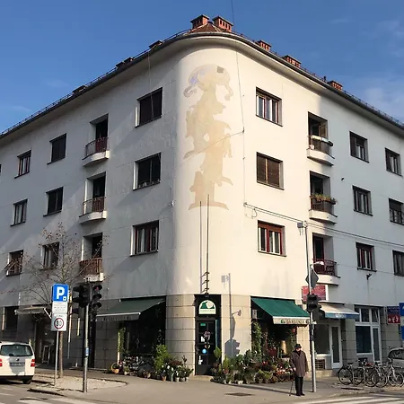 Alher Apartma Laibach