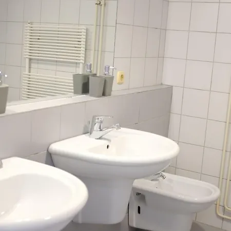 Guest house Alher Apartma 3*