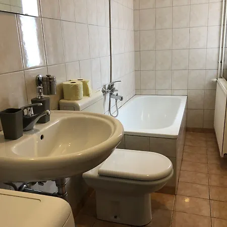 Alher Apartma Laibach