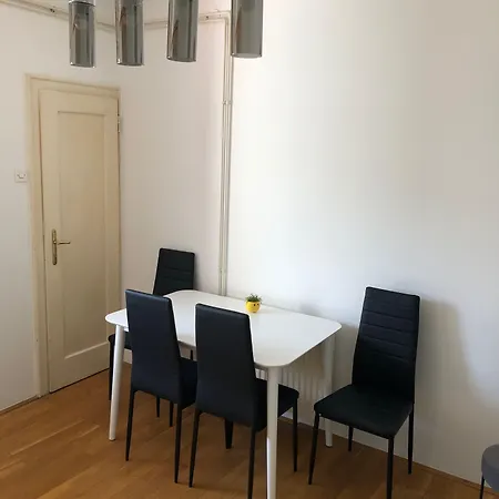 Alher Apartma Laibach